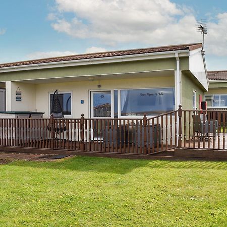 Once Upon A Tide Villa Bacton  ภายนอก รูปภาพ